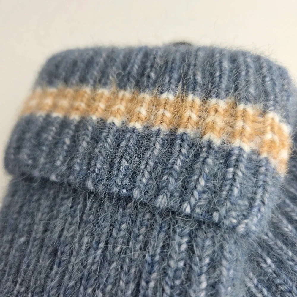 Time and Tru Striped Touchscreen Gloves Blue Winter Accessory‎